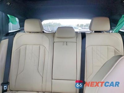 Zdjęcie 10 z 14 samochodu: 2026 BMW X3 30 XDRIVE VIN:5UX53GP02T9172136 - miniatura