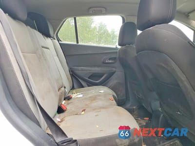 Zdjęcie 11 z 13 samochodu: 2015 CHEVROLET TRAX 1LS VIN:KL7CJPSB1FB173036 - miniatura