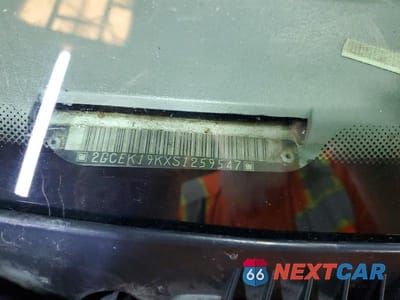 Zdjęcie 12 z 12 samochodu: 1995 CHEVROLET GMT-400 K1500 VIN:2GCEK19KXS1259547 - miniatura