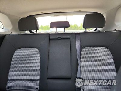 Zdjęcie 10 z 13 samochodu: 2019 HYUNDAI KONA SEL VIN:KM8K2CAA0KU371789 - miniatura