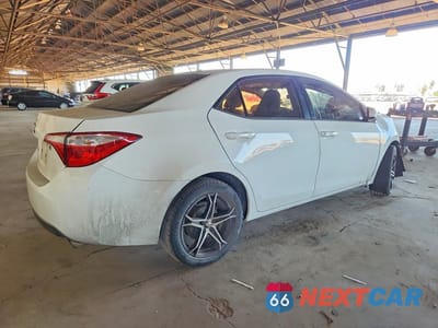 Trzecie zdjęcie samochodu z tyłu: 2015 TOYOTA COROLLA L VIN:5YFBURHEXFP310916 - miniatura