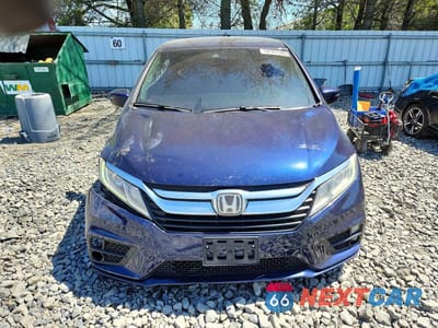 Piąte zdjęcie samochodu w środku: 2019 HONDA ODYSSEY EXL VIN:5FNRL6H71KB109428 - miniatura