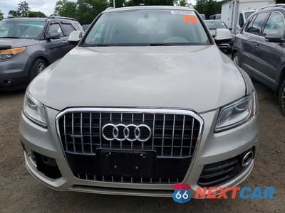 Piąte zdjęcie samochodu w środku: 2016 AUDI Q5 PREMIUM VIN:WA1C2AFP4GA019070 - miniatura