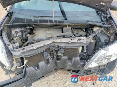 Zdjęcie 12 z 13 samochodu: 2016 TOYOTA SIENNA XLE PREMIUM 8-PASSENGER VIN:5TDYK3DC3GS713243 - miniatura