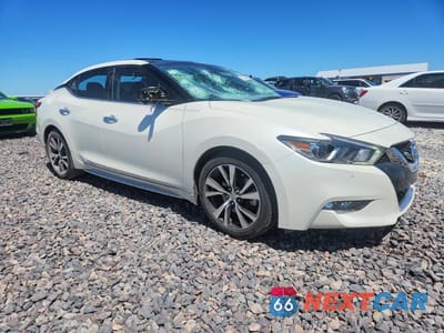 Czwarte zdjęcie samochodu z boku: 2017 NISSAN MAXIMA PLATINUM VIN:1N4AA6AP3HC368608 - miniatura