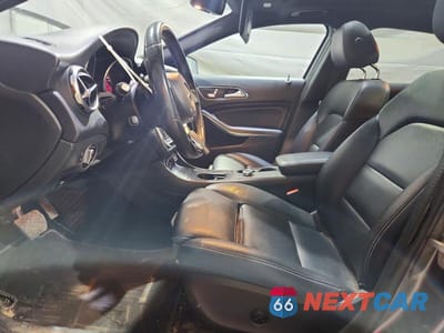 Zdjęcie 7 z 12 samochodu: 2018 MERCEDES-BENZ GLA 250 4MATIC VIN:WDCTG4GB3JJ452666 - miniatura