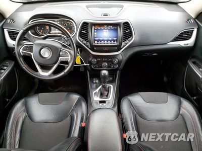 Zdjęcie 8 z 13 samochodu: 2017 JEEP CHEROKEE TRAILHAWK VIN:1C4PJMBS8HW552209 - miniatura