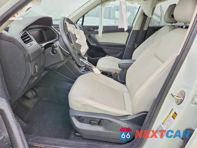 Zdjęcie 7 z 13 samochodu: 2019 VOLKSWAGEN TIGUAN SE VIN:3VV2B7AX5KM086673 - miniatura