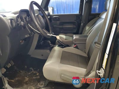 Zdjęcie 7 z 12 samochodu: 2010 JEEP WRANGLER UNLIMITED SPORT VIN:1J4BA3H19AL194221 - miniatura
