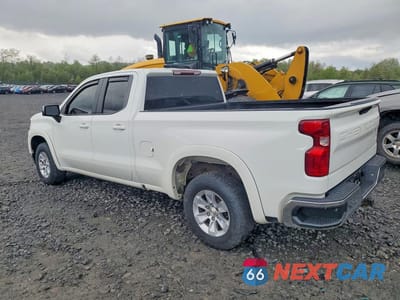 Drugie zdjęcie samochodu z przodu: 2020 CHEVROLET SILVERADO K1500 LT VIN:1GCRYDEK1LZ178677 - miniatura