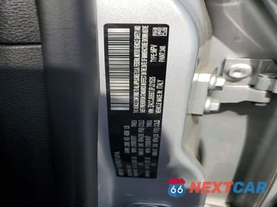 Zdjęcie 13 z 13 samochodu: 2018 JEEP RENEGADE LATITUDE VIN:ZACCJBBB7JPJ21525 - miniatura