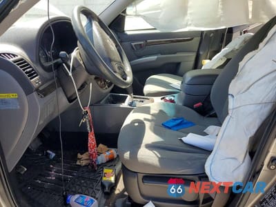 Zdjęcie 7 z 13 samochodu: 2011 HYUNDAI SANTA FE GLS VIN:5XYZGDAB4BG023997 - miniatura