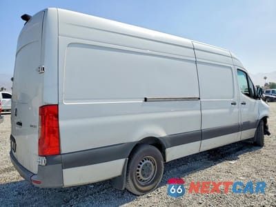 Trzecie zdjęcie samochodu z tyłu: 2022 MERCEDES BENZ SPRINTER 2500 VIN:W1Y4ECHY3NT097016 - miniatura