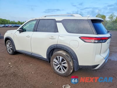 Drugie zdjęcie samochodu z przodu: 2022 NISSAN PATHFINDER SL VIN:5N1DR3CC4NC269487 - miniatura