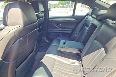 Zdjęcie 6 z 14 samochodu: 2016 BMW M5 VIN:WBSFV9C55GD595740 - miniatura