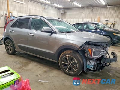 Czwarte zdjęcie samochodu z boku: 2025 KIA NIRO EX VIN:KNDCS3LF9S5293119 - miniatura