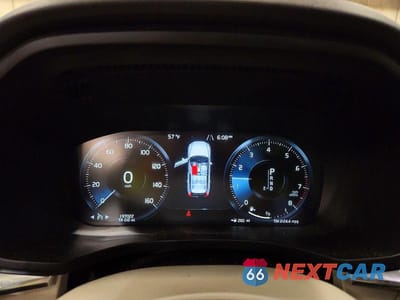 Zdjęcie 9 z 13 samochodu: 2019 VOLVO XC60 T6 MOMENTUM VIN:LYVA22RK7KB231028 - miniatura