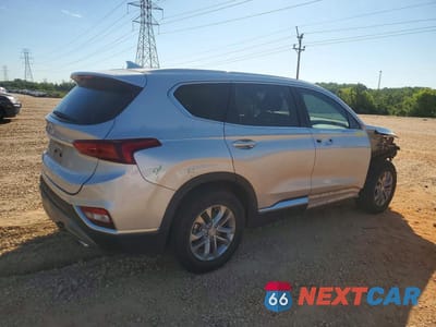 Trzecie zdjęcie samochodu z tyłu: 2019 HYUNDAI SANTA FE SEL 2.4L VIN:5NMS33AD6KH035440 - miniatura