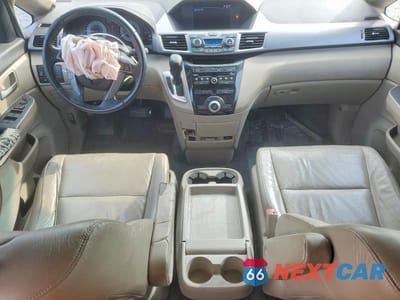 Zdjęcie 8 z 13 samochodu: 2011 HONDA ODYSSEY EXL VIN:5FNRL5H63BB031994 - miniatura