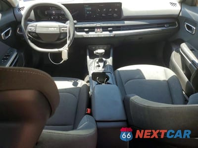 Zdjęcie 8 z 12 samochodu: 2025 KIA K4 VIN:3KPFT4DE1SE147288 - miniatura
