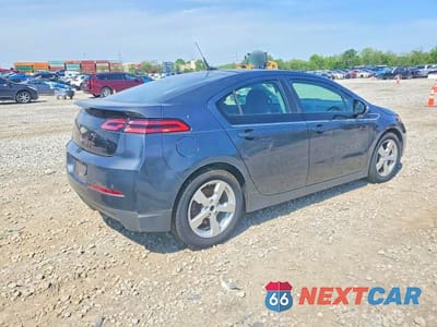 Trzecie zdjęcie samochodu z tyłu: 2012 CHEVROLET VOLT VIN:1G1RA6E47CU116594 - miniatura