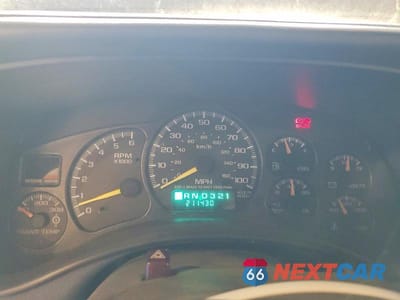 Zdjęcie 9 z 12 samochodu: 1999 CHEVROLET SILVERADO K2500 VIN:1GCGK29U5XZ174730 - miniatura