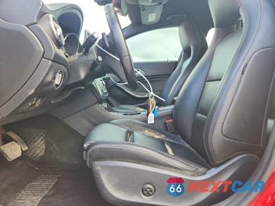 Zdjęcie 7 z 12 samochodu: 2016 MERCEDES-BENZ CLA 250 VIN:WDDSJ4EB9GN362693 - miniatura