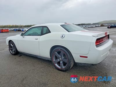Drugie zdjęcie samochodu z przodu: 2013 DODGE CHALLENGER SXT VIN:2C3CDYAG7DH524540 - miniatura