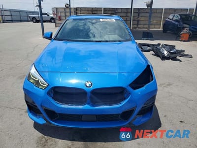 Piąte zdjęcie samochodu w środku: 2021 BMW 228XI VIN:WBA73AK08M7G34677 - miniatura