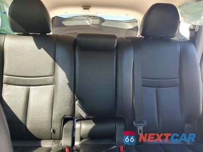 Zdjęcie 10 z 13 samochodu: 2016 NISSAN ROGUE SL VIN:5N1AT2MT0GC734489 - miniatura