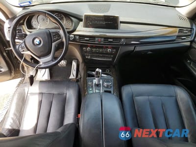 Zdjęcie 8 z 12 samochodu: 2015 BMW X5 XDRIVE35I VIN:5UXKR0C59F0P00175 - miniatura