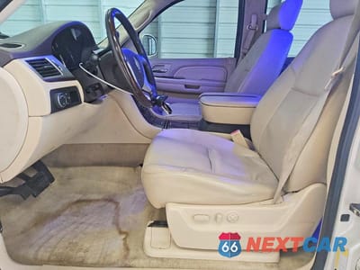 Zdjęcie 7 z 12 samochodu: 2007 CADILLAC ESCALADE LUXURY VIN:1GYFK63807R277806 - miniatura