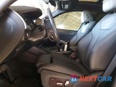 Zdjęcie 7 z 12 samochodu: 2019 BMW X3 SDRIVE30I VIN:5UXTR7C56KLR50513 - miniatura