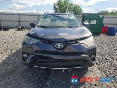 Piąte zdjęcie samochodu w środku: 2016 TOYOTA RAV4 XLE VIN:2T3WFREV3GW284165 - miniatura
