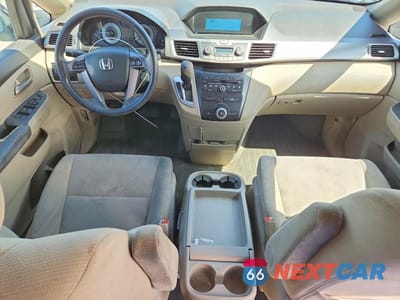 Zdjęcie 8 z 13 samochodu: 2011 HONDA ODYSSEY EX VIN:5FNRL5H44BB033106 - miniatura