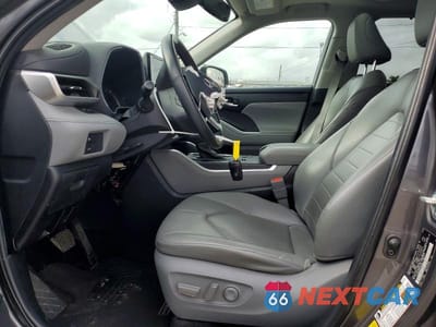 Zdjęcie 7 z 13 samochodu: 2023 TOYOTA HIGHLANDER HYBRID XLE VIN:5TDKBRCH1PS566149 - miniatura