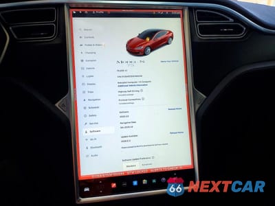 Zdjęcie 9 z 13 samochodu: 2016 TESLA MODEL S VIN:5YJSA1E15GF160044 - miniatura