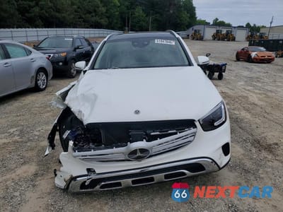 Piąte zdjęcie samochodu w środku: 2022 MERCEDES-BENZ GLC 300 4MATIC VIN:W1N0G8EB0NV393215 - miniatura