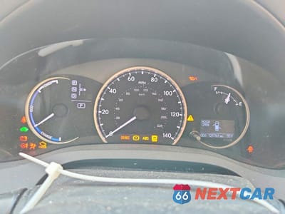 Zdjęcie 9 z 12 samochodu: 2014 LEXUS CT 200 VIN:JTHKD5BH4E2181854 - miniatura