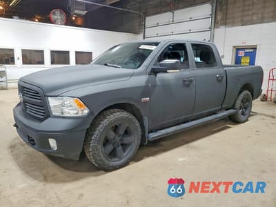 2015 RAM 1500 1C6RR7TT6FS737347 - główne zdjęcie licytacji z USA - miniatura
