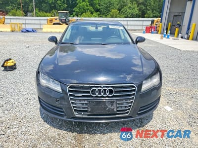 Piąte zdjęcie samochodu w środku: 2012 AUDI A7 PREMIUM PLUS VIN:WAUYGAFC4CN108826 - miniatura