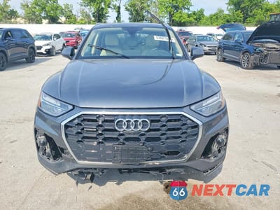 Piąte zdjęcie samochodu w środku: 2023 AUDI Q5 PREMIUM PLUS 45 VIN:WA1EAAFY9P2171487 - miniatura