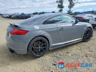 Trzecie zdjęcie samochodu z tyłu: 2018 AUDI TT RS VIN:WUACSAFVXJ1900659 - miniatura