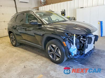 Czwarte zdjęcie samochodu z boku: 2025 HYUNDAI TUCSON SEL VIN:5NMJBCDE6SH518297 - miniatura