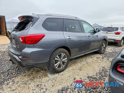 Trzecie zdjęcie samochodu z tyłu: 2019 NISSAN PATHFINDER SV VIN:5N1DR2MM3KC638921 - miniatura