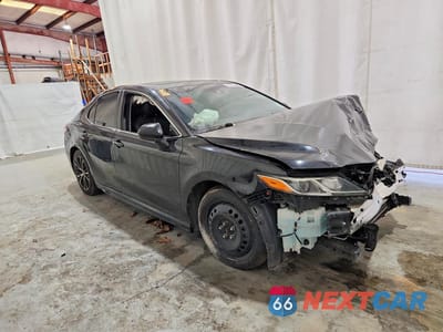 Czwarte zdjęcie samochodu z boku: 2019 TOYOTA CAMRY SE VIN:4T1B11HK9KU795946 - miniatura