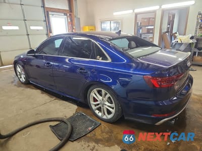 Drugie zdjęcie samochodu z przodu: 2018 AUDI S4 PREMIUM PLUS VIN:WAUB4AF42JA045494 - miniatura