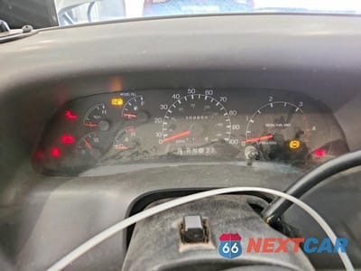 Zdjęcie 9 z 12 samochodu: 1999 FORD F250 SUPER DUTY VIN:1FTNX20F9XEC41912 - miniatura