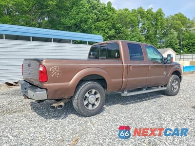 Trzecie zdjęcie samochodu z tyłu: 2011 FORD F250 SUPER DUTY VIN:1FT7W2BTXBEA25056 - miniatura