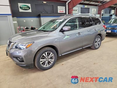 2018 NISSAN PATHFINDER SV 5N1DR2MM0JC607611 - główne zdjęcie licytacji z USA - miniatura